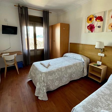 Montero Sestao Bilbao Hotel Trapagaran Bagian luar foto