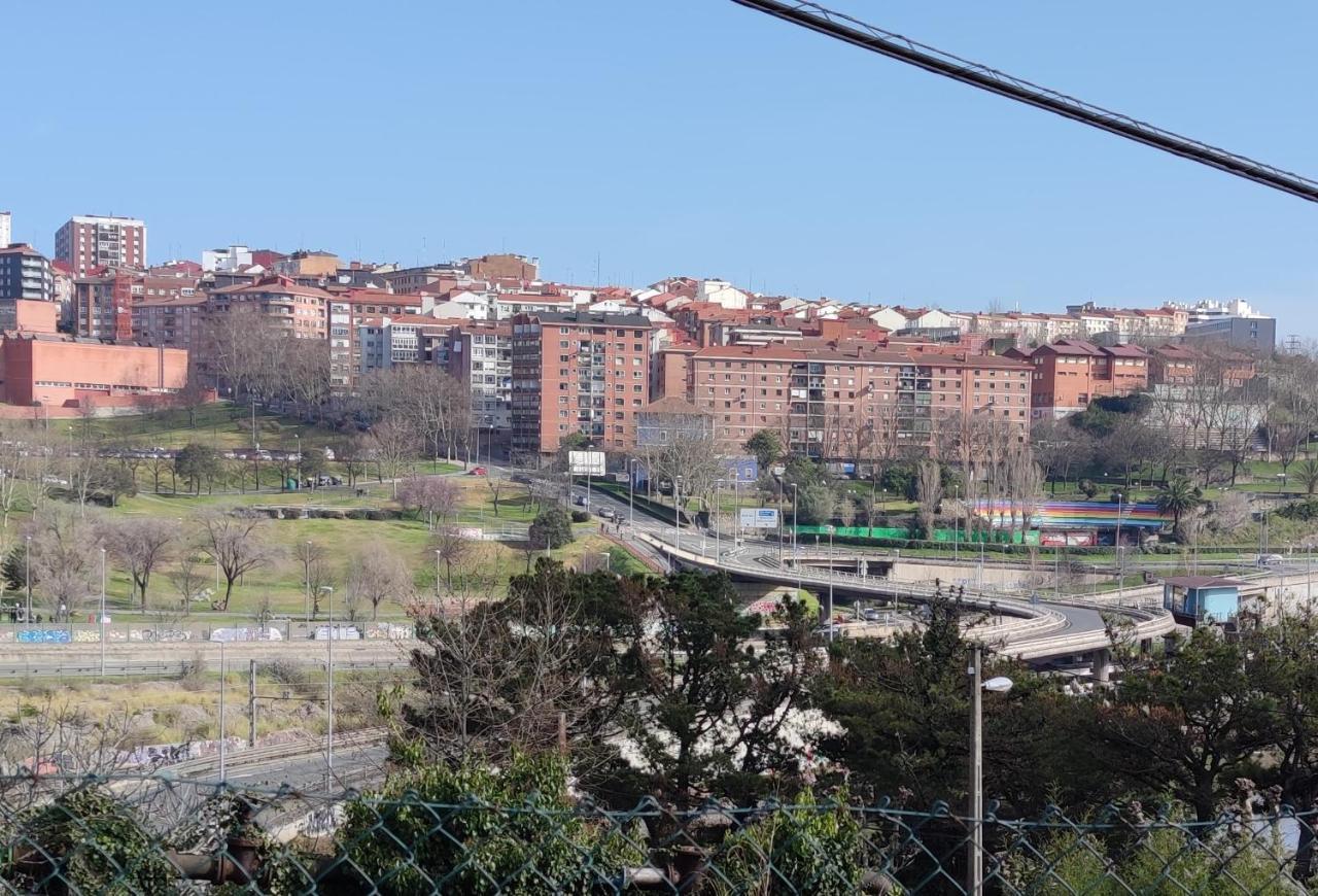 Montero Sestao Bilbao Hotel Trapagaran Bagian luar foto