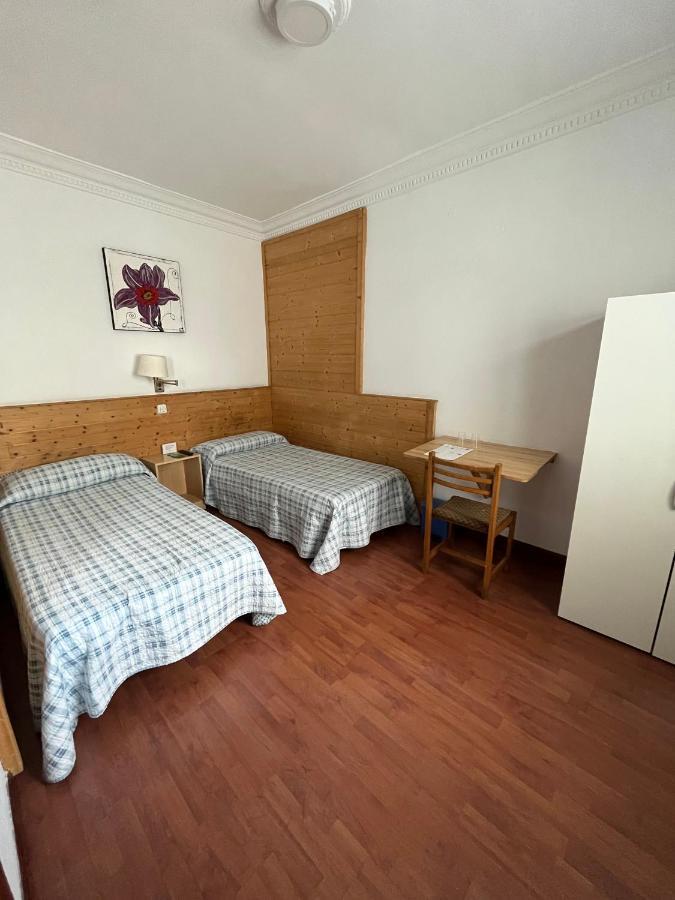 Montero Sestao Bilbao Hotel Trapagaran Bagian luar foto